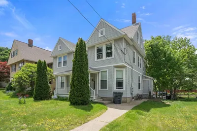 158 Main St 1