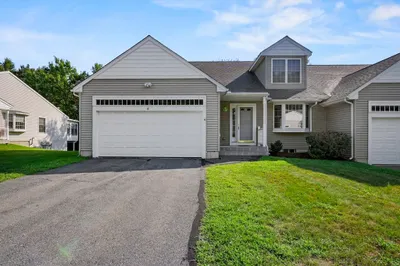 81 Angell Brook Drive #81 1