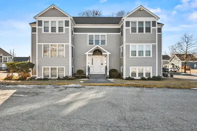 260 N Warren Avenue #C1 1