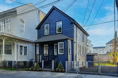 17 Scott St 1