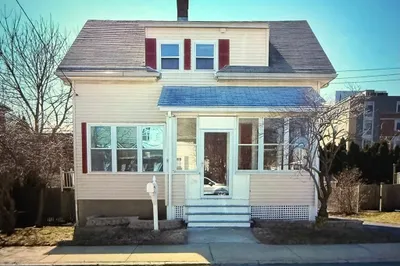 24 Raymond Road 1