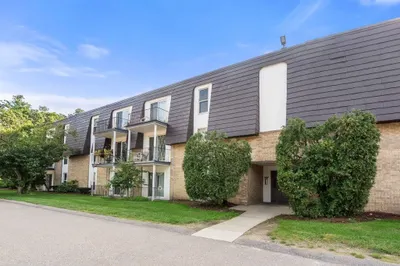 10 Shadowbrook Lane #45