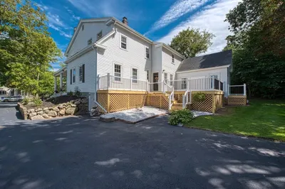 29 Thaxter Ave 1
