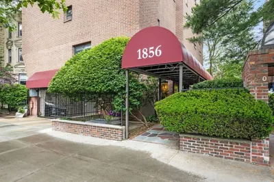 1856 Beacon St #2D