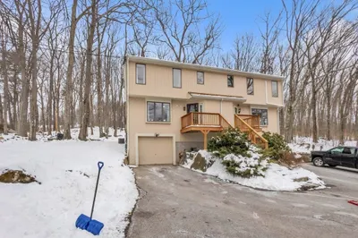 311 MAple Ave #A