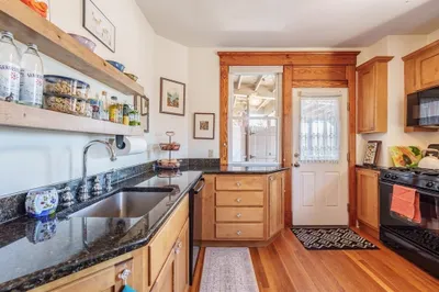 55 South St #7 1