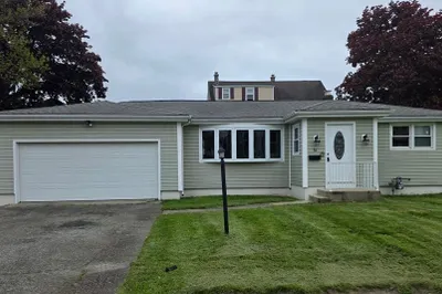 76 Wales St