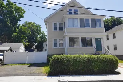 10 Farrell St