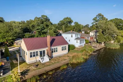 29 Ocean Ave