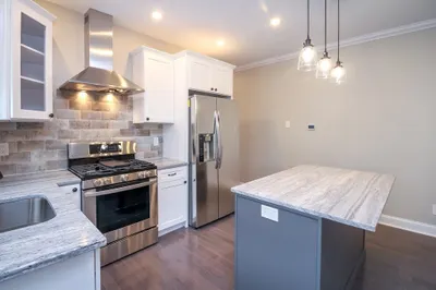 43 Cypress St #1 1