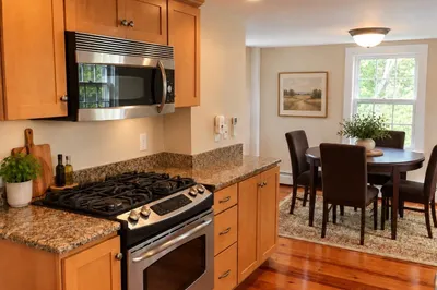 7 Franklin St #3