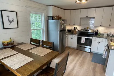173 Loring Ave #2