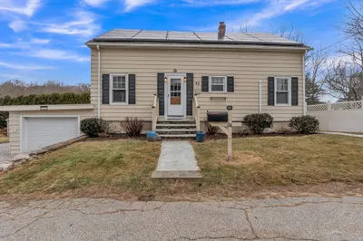 94 Newell Ave 1