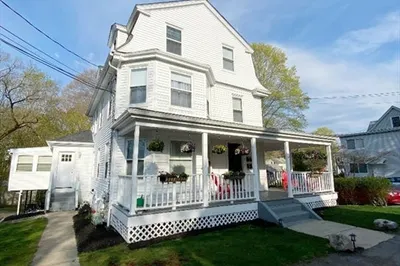 3 Elm St #2 1