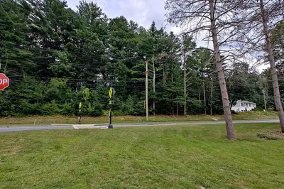 84 Meadow Rd 1