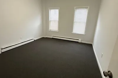 107 Brooks St #1