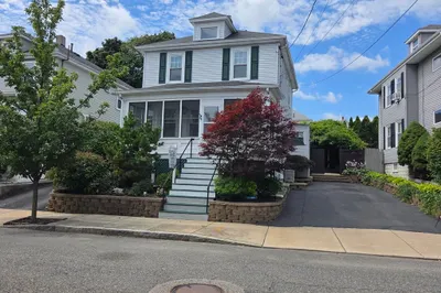 42 Freeman Ave 1