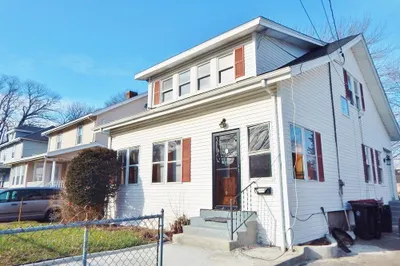 285 Forest Ave
