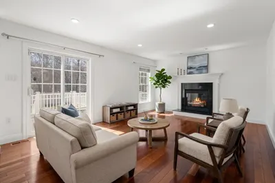 22 Westview Rd 1