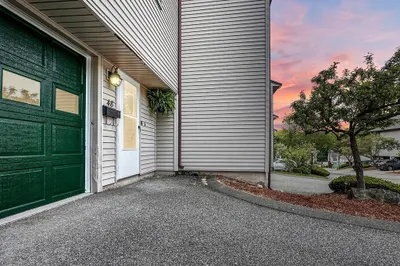 48 Crestview Dr #48