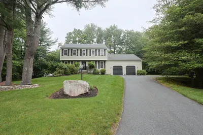 199 Hacketts Pond Drive 1
