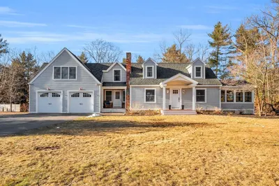 4 Checkerberry Ln 1