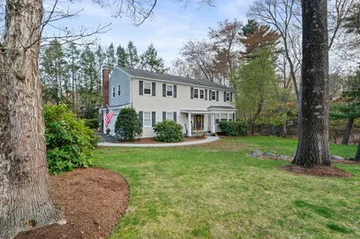 30 Mallard Dr 1