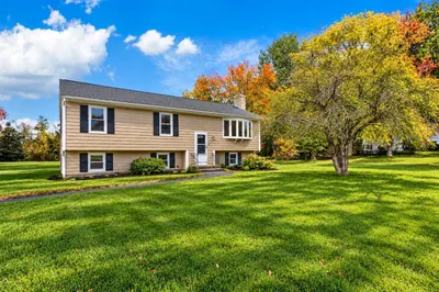 60 Sheldonville Rd 1