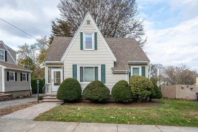 6 Springdale Ave 1