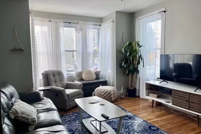 19 Marshall St #1