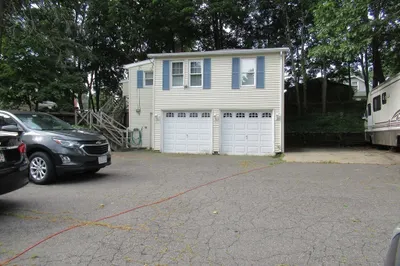 511 Walnut St #R 1