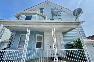 41 High St #2