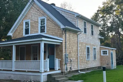 129 Mechanic St 1