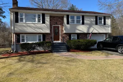 22 Pine St