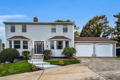 98 Nells Pond