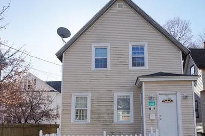 14 Mount Grove St
