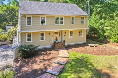 20 Tara Dr 1
