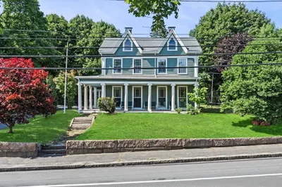 112 Eastern Ave 1
