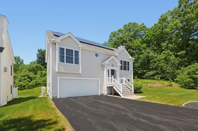 12 Zain Cir #12