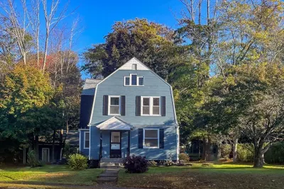 44 Mower St 1