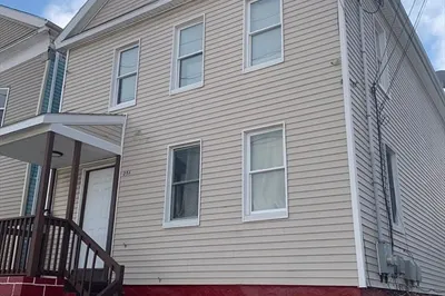 256 Lockwood Street 1