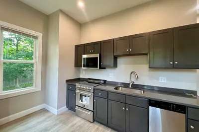 58-60 Mineral Street #58 C