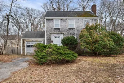 24 Butler Rd