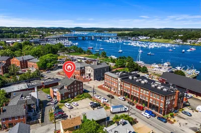 30-32 Water St #2 1