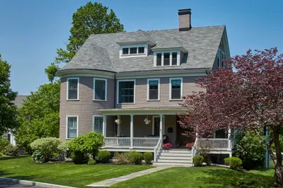 56 Fairmont Street 1