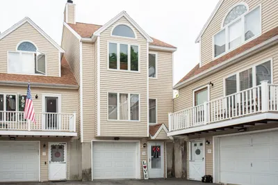 36 Tobey Rd #18
