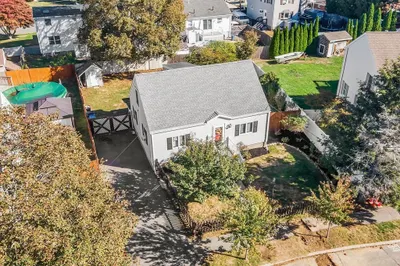 30 St. Ann's Ave