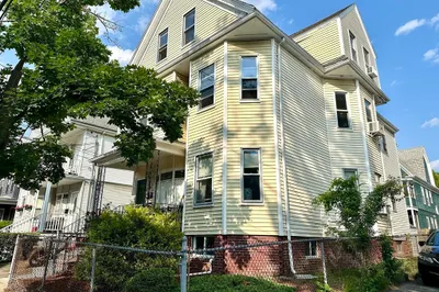 95 Pearson Ave #1