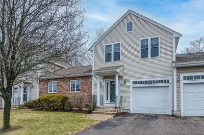 25 Delcor Drive #25 1