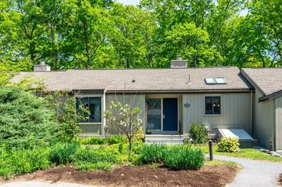 235 Aspen Cir #235 1